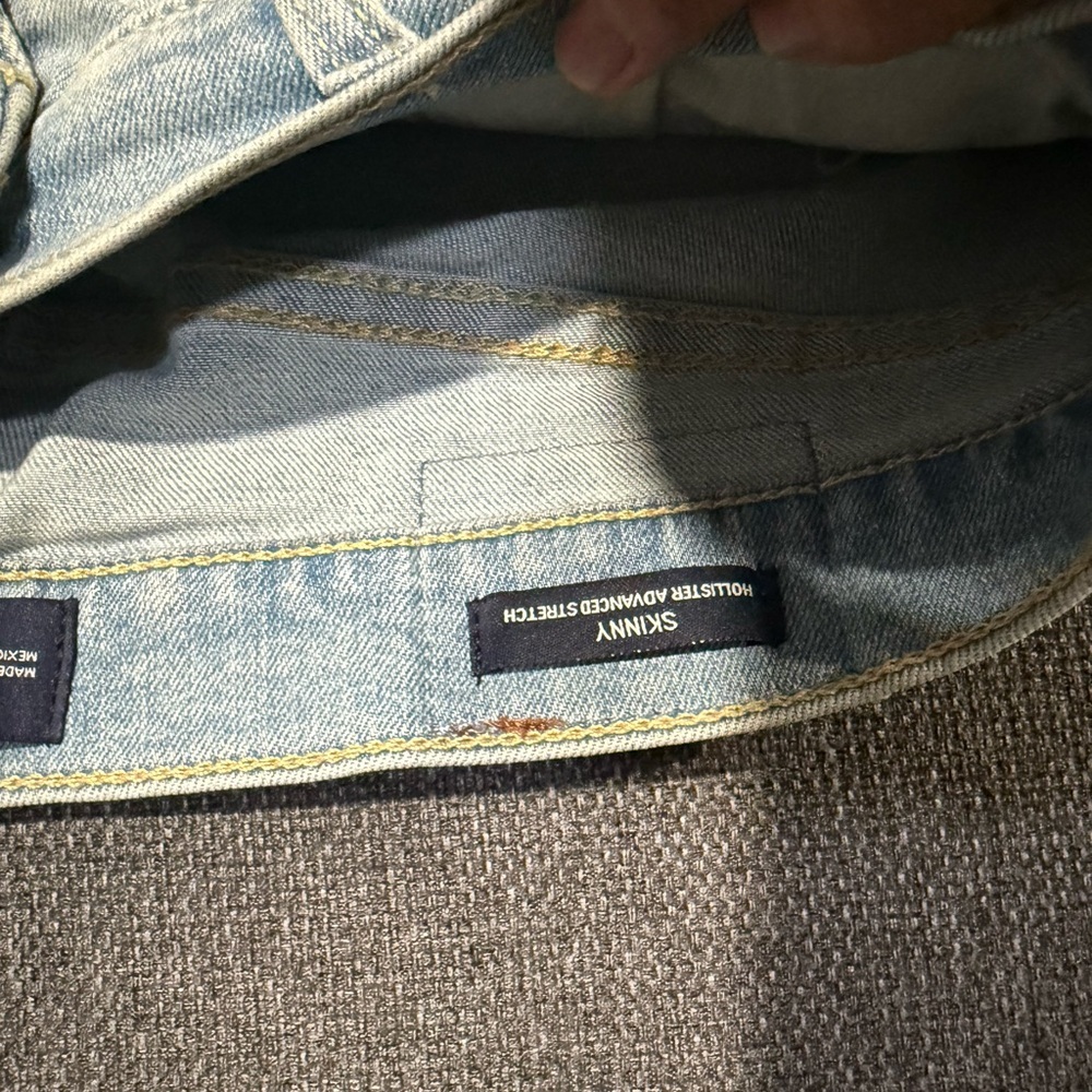 Hollister Light Blue Men's Straight Jeans - Picture 6 of 10